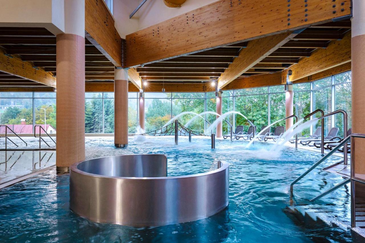 Interferie Aquapark Sport Hotel Malachit Swieradow-Zdroj Bagian luar foto