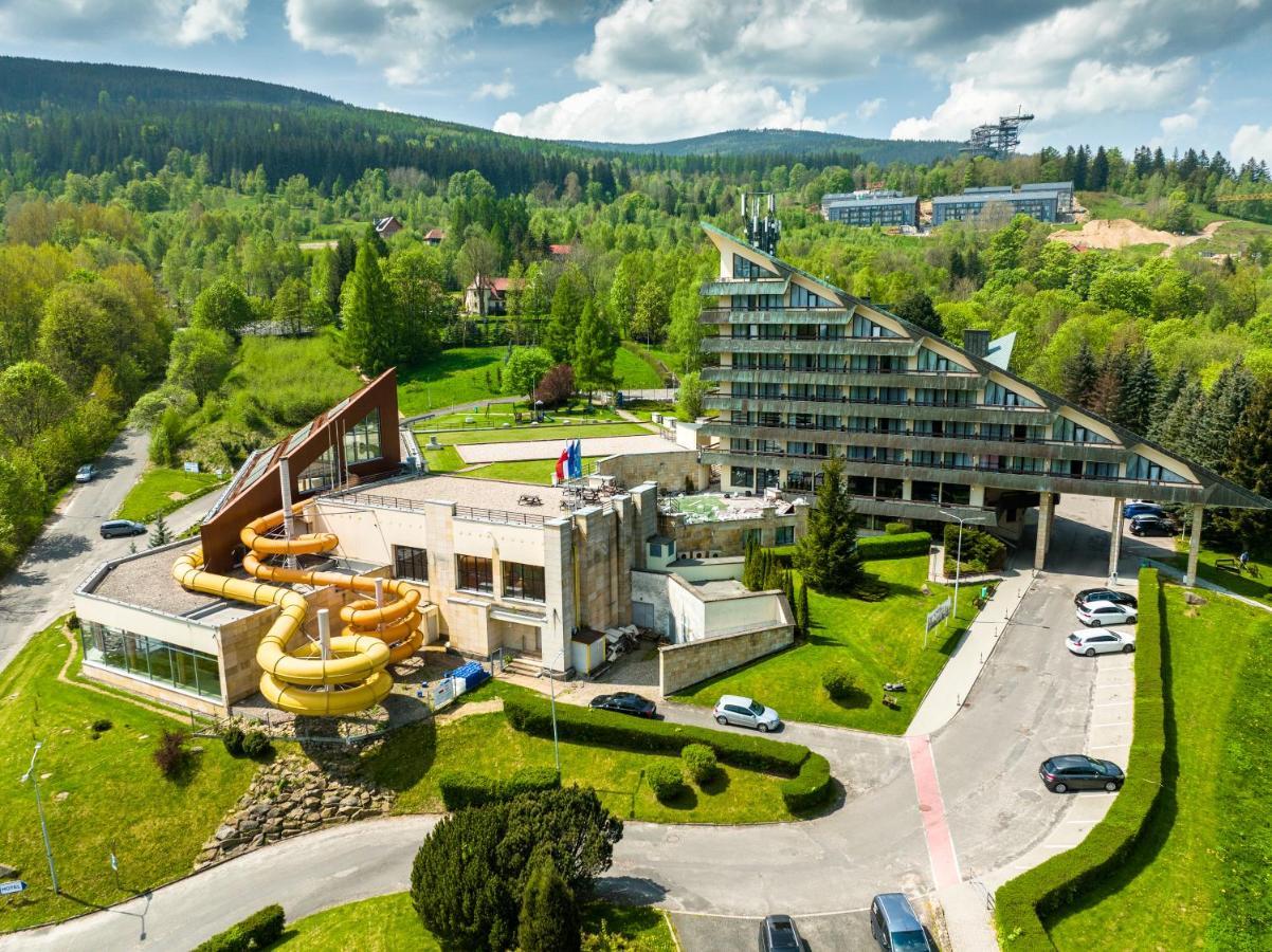 Interferie Aquapark Sport Hotel Malachit Swieradow-Zdroj Bagian luar foto